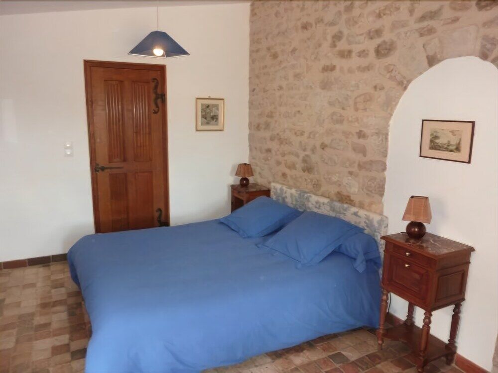 Le Vieux Chateau Airvault Esterno foto